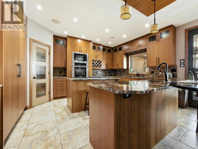 7502 Lilac Place, Regina, SK, S4Y 0B3 - 9