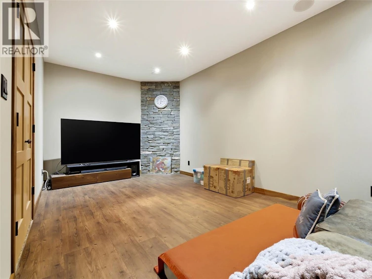 7502 Lilac Place, Regina, SK, S4Y 0B3 - 55