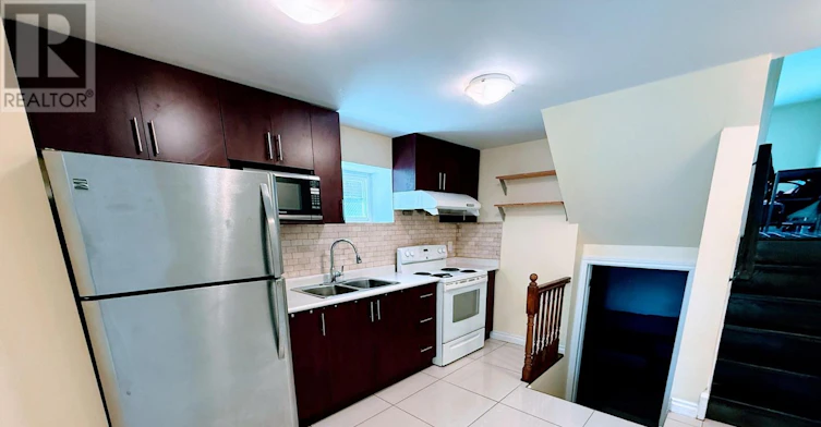 489 Fergo Avenue, Mississauga, ON, L5B 2J2 - 6