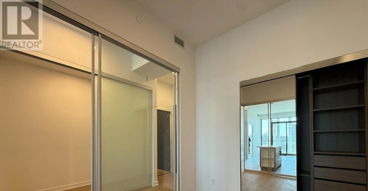 212-29 Green Trail Court, Toronto, ON, M2K 0J9 - 7