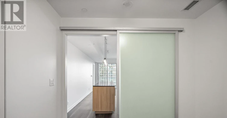 1311-11 Ordnance Street, Toronto, ON, M6K 0H4 - 15