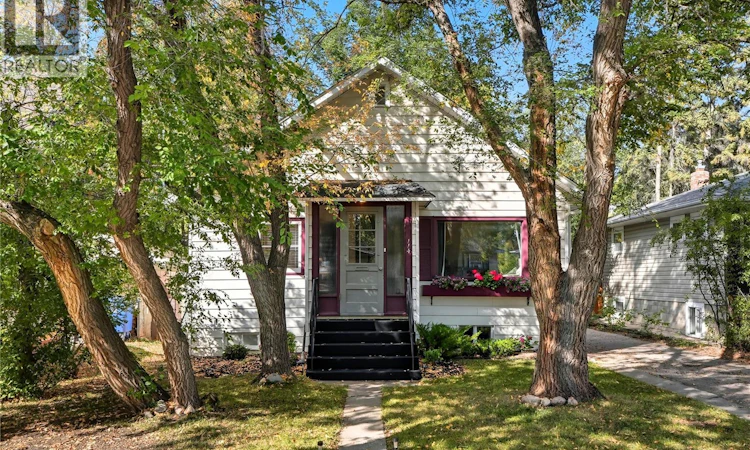 114 107th Street W