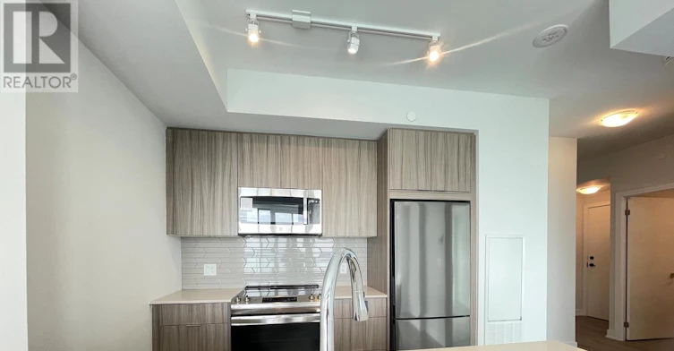 2208-430 Square One Drive, Mississauga, ON, L5B 0L6 - 18