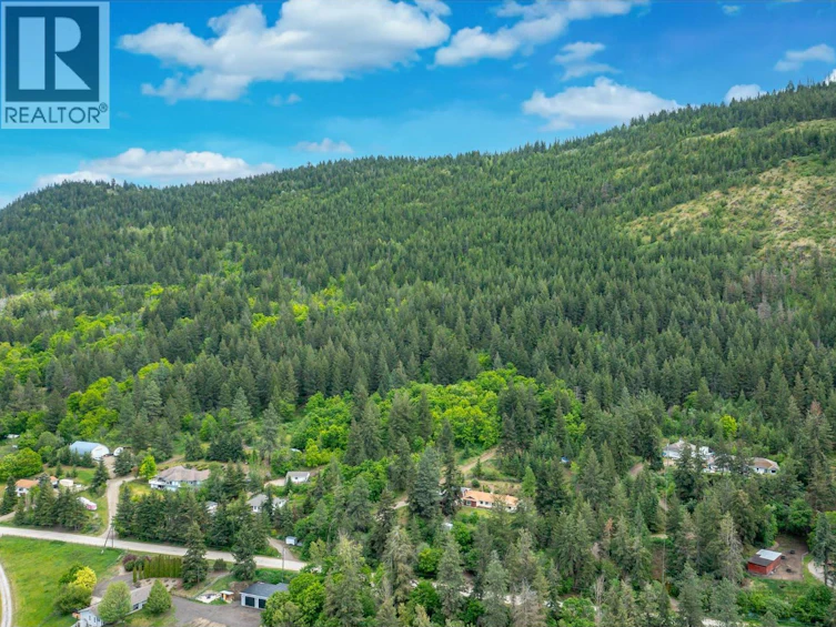 6960 Brewer Road, Coldstream, BC, V1B 3H2 - 47