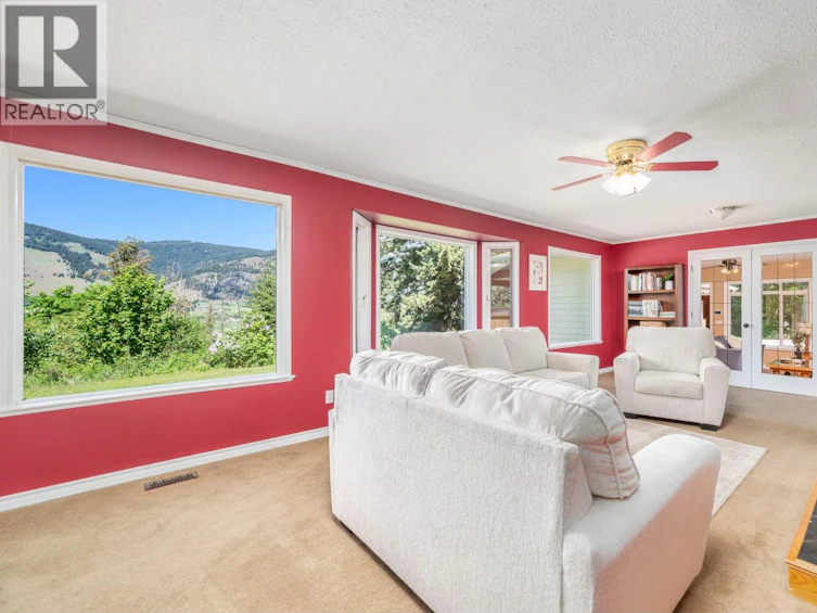 6960 Brewer Road, Coldstream, BC, V1B 3H2 - 10
