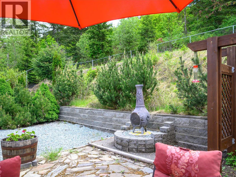 6960 Brewer Road, Coldstream, BC, V1B 3H2 - 35