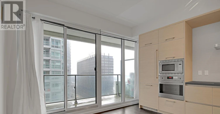 1106-2221 Yonge Street, Toronto, ON, M4S 2B4 - 14