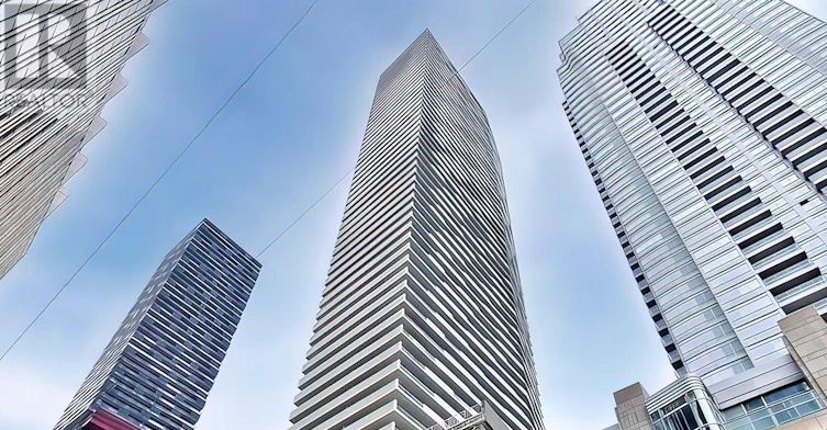 1106-2221 Yonge Street, Toronto, ON, M4S 2B4