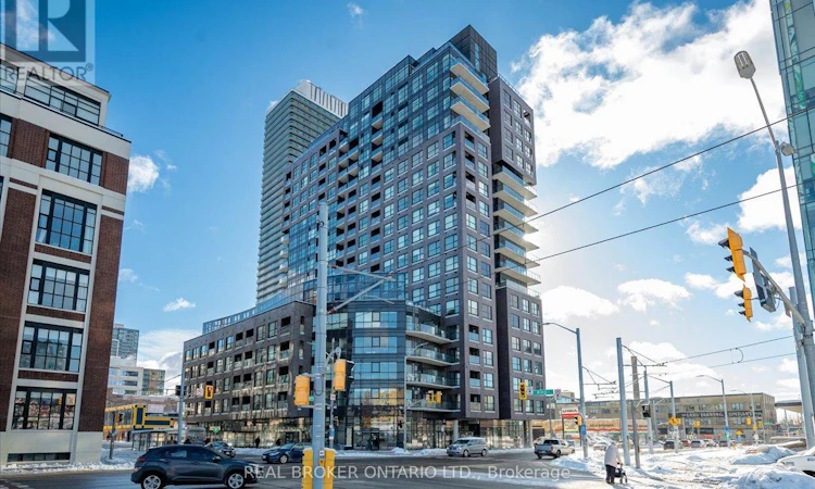 203-1 Victoria Street S