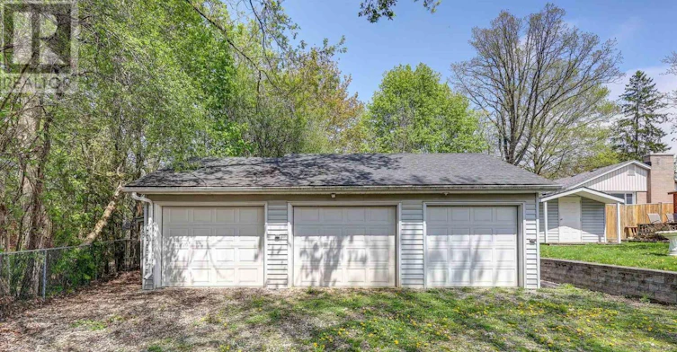 35 Thorncrest Crescent, London, ON, N6J 1K4 - 2