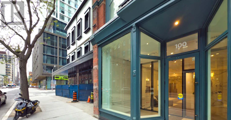 3301-100 Queen Street E, Toronto, ON, M5C 0B5 - 2