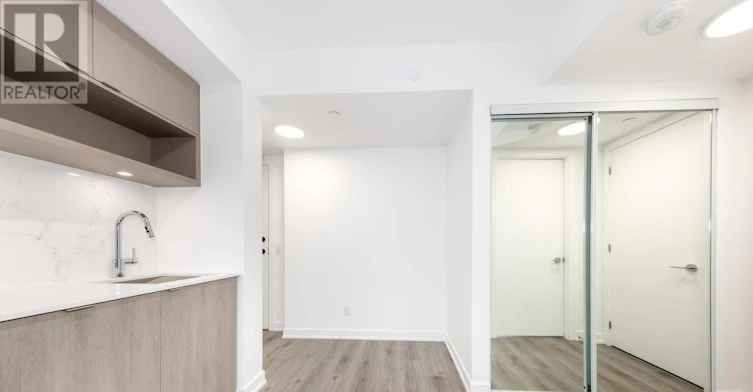3301-100 Queen Street E, Toronto, ON, M5C 0B5 - 6