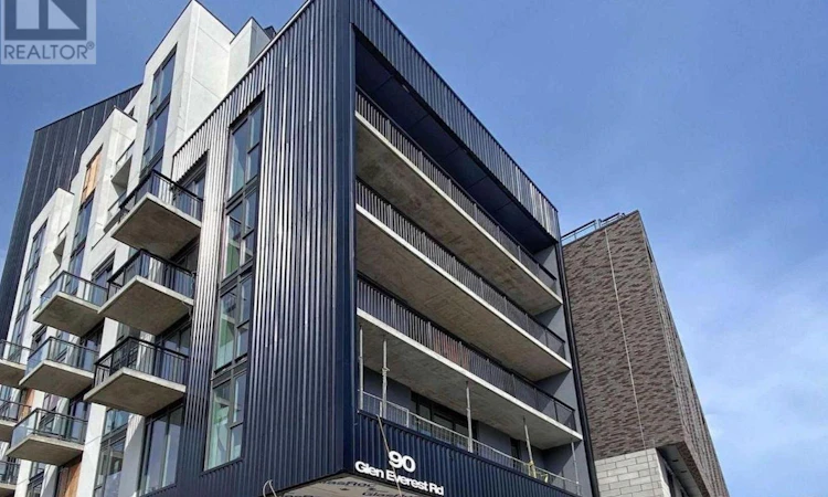 111-90 Glen Everest Road