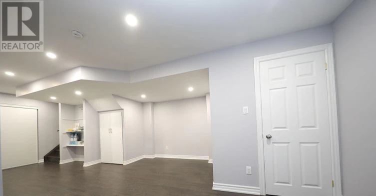 5 Bellotti Crescent, Ajax, ON, L1Z 0M2