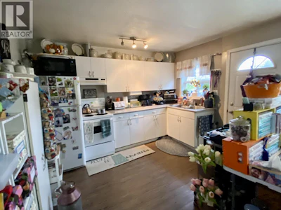 4720 Hamer Avenue - 3