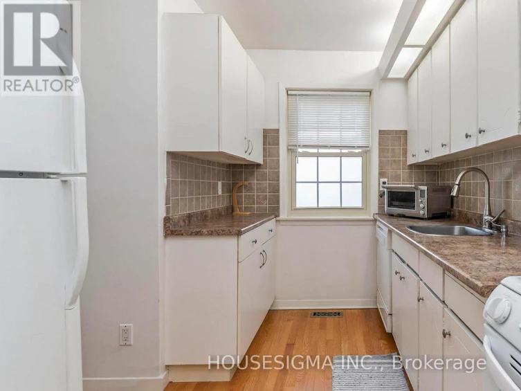 16 Arbour Glen Crescent, London, ON, N5Y 1Z9 - 5