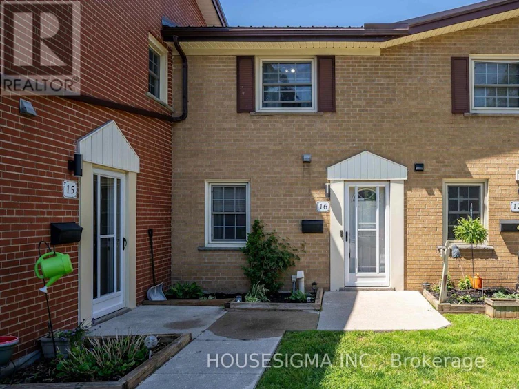 16 Arbour Glen Crescent, London, ON, N5Y 1Z9