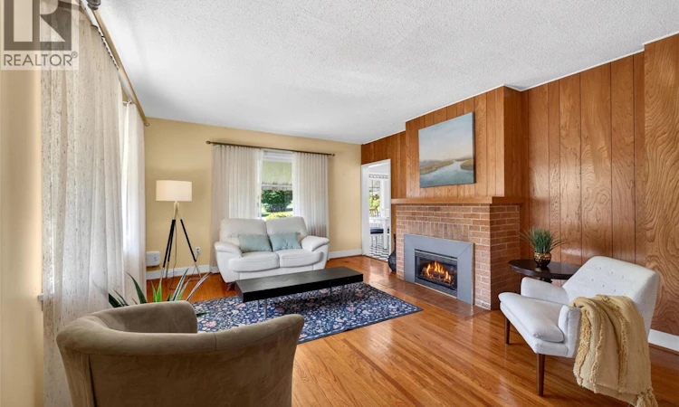 900 Sicamous Street