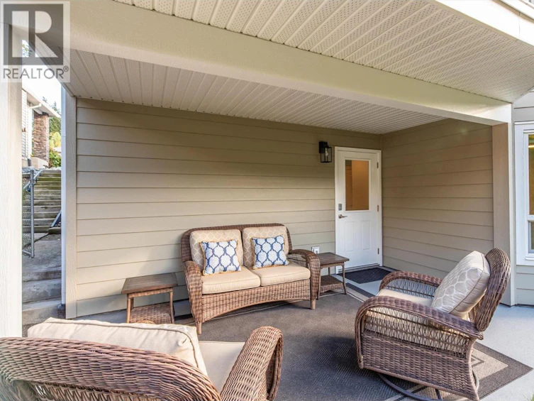 2083 Rosefield Drive, West Kelowna, BC, V1Z 3Y8 - 37