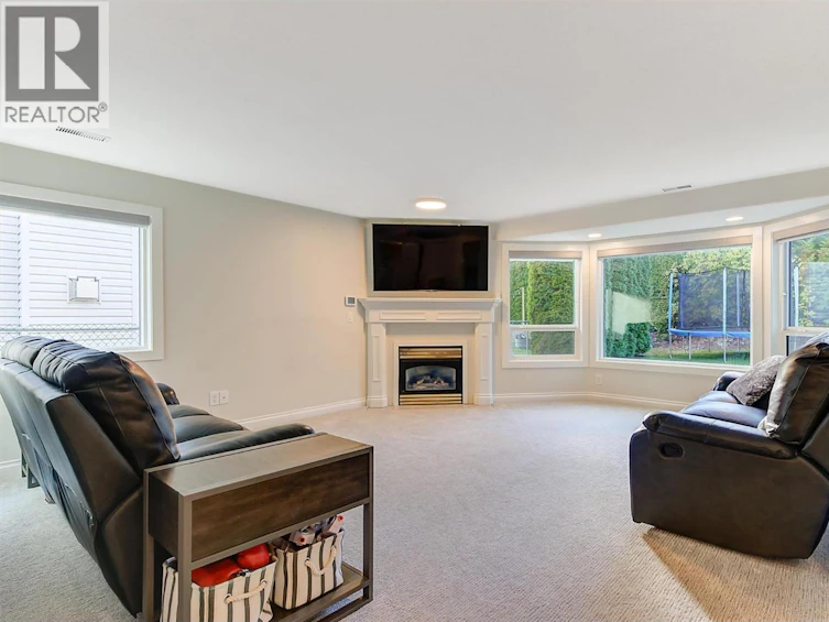 2083 Rosefield Drive, West Kelowna, BC, V1Z 3Y8 - 29