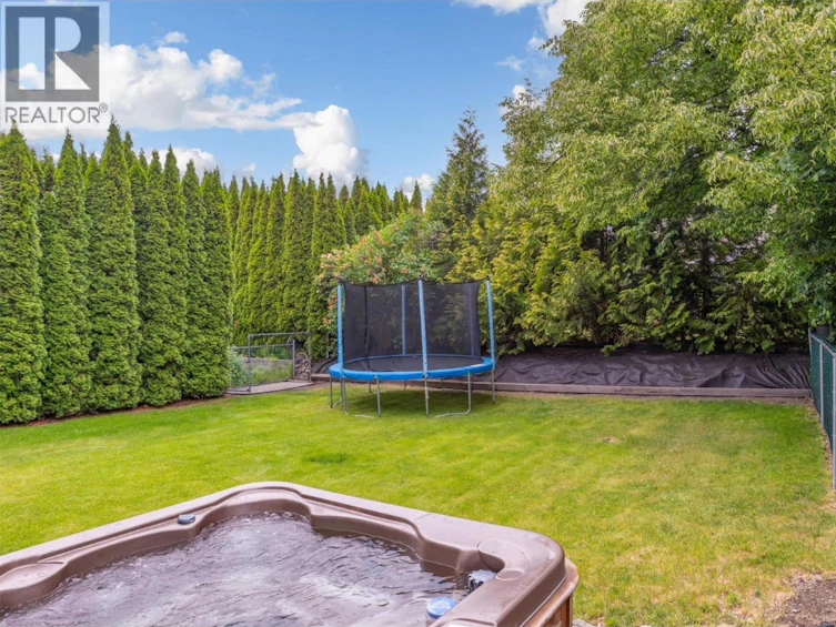 2083 Rosefield Drive, West Kelowna, BC, V1Z 3Y8 - 44