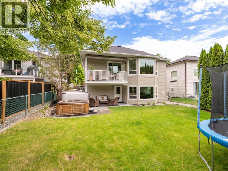 2083 Rosefield Drive, West Kelowna, BC, V1Z 3Y8 - 45