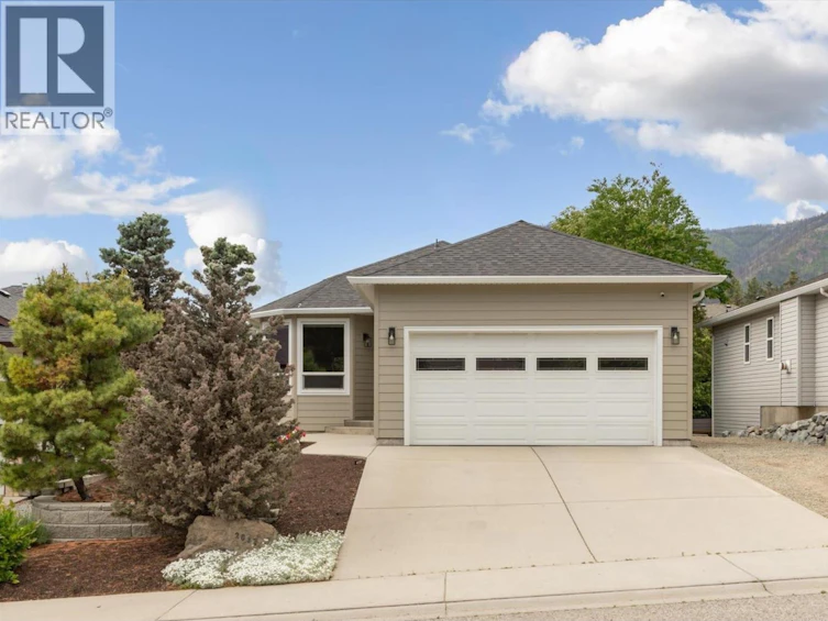 2083 Rosefield Drive, West Kelowna, BC, V1Z 3Y8