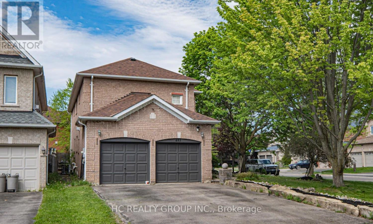 483 Menczel Crescent