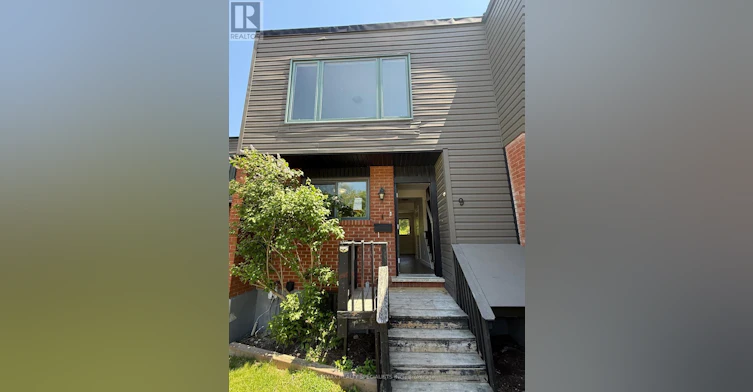 9-15 Scenic Drive, Kitchener, ON, N2A 2P5