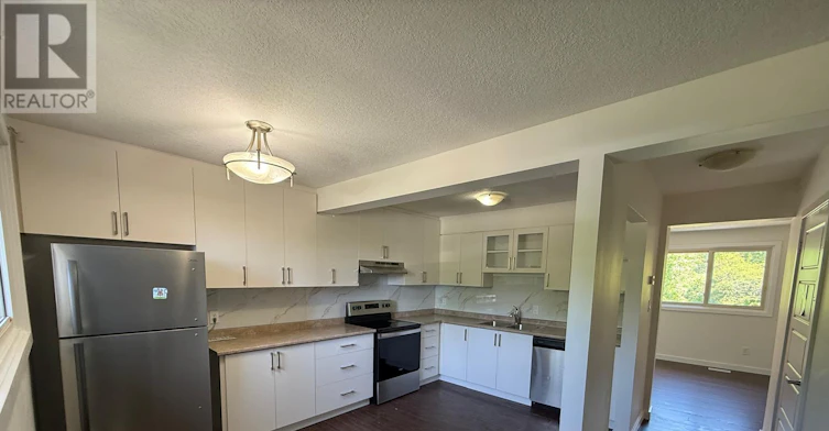9-15 Scenic Drive, Kitchener, ON, N2A 2P5 - 2