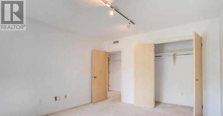 301-47 Ranleigh Avenue, Toronto, ON, M4N 1X2 - 14