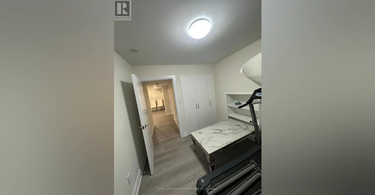 BSMT-2389 Morrison Avenue, Mississauga, ON, L5C 3C6 - 3