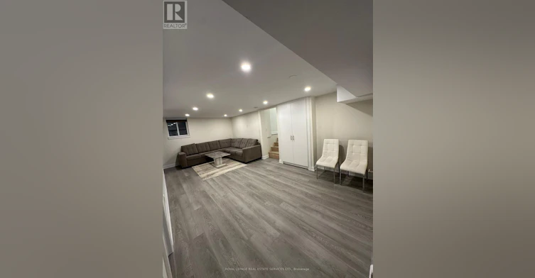 BSMT-2389 Morrison Avenue, Mississauga, ON, L5C 3C6 - 8