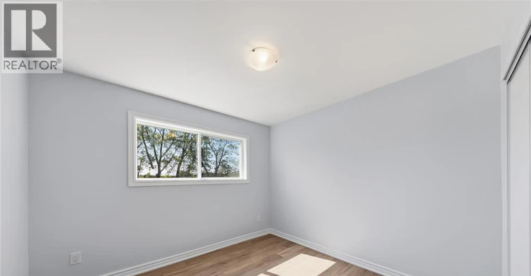 10-950 12, 22 Eastlawn 29 Avenue, Sarnia, ON, N7S 1X2 - 6