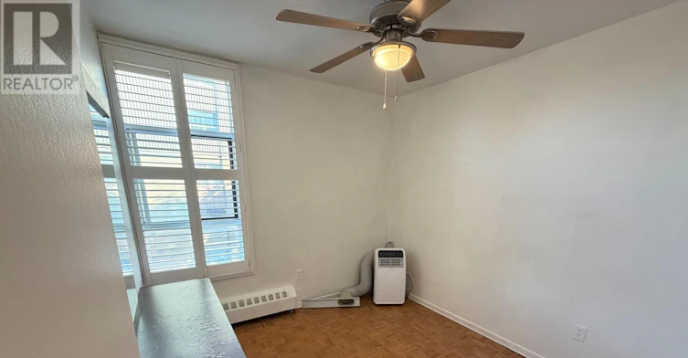 402-895 Kennedy Road, Toronto, ON, M1K 2E9 - 15