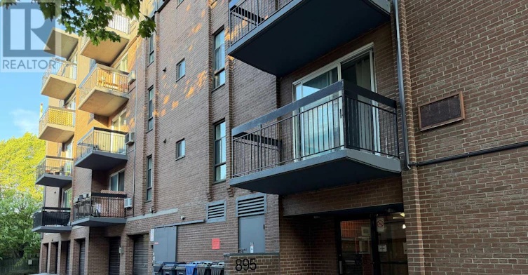 402-895 Kennedy Road, Toronto, ON, M1K 2E9 - 2