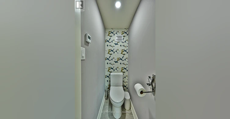 LANEWAY-254 Rhodes Avenue, Toronto, ON, M4L 3A1 - 30
