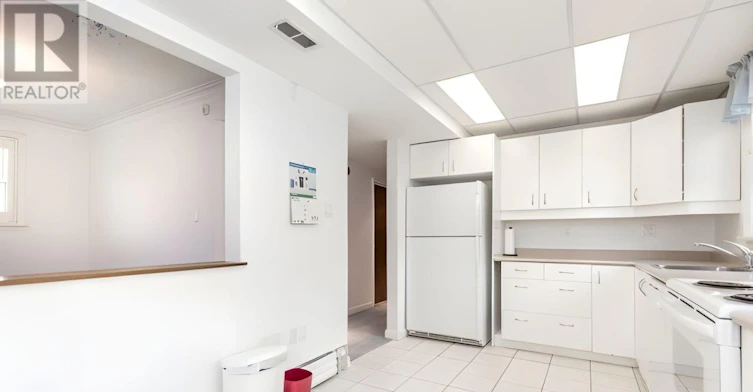 201-47 Ranleigh Avenue, Toronto, ON, M4N 1X2 - 5