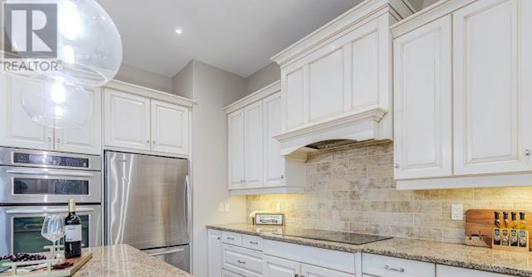 105 Black Maple Private, Rockcliffe Park, ON, K1M 0J3 - 13