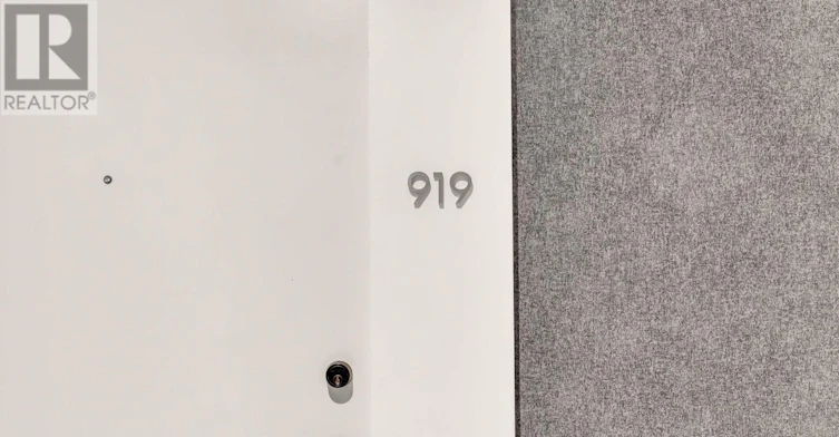 919-2020 Bathurst Street, Toronto, ON, M5P 0A6 - 3