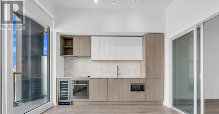 919-2020 Bathurst Street, Toronto, ON, M5P 0A6 - 10