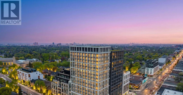 919-2020 Bathurst Street, Toronto, ON, M5P 0A6 - 2