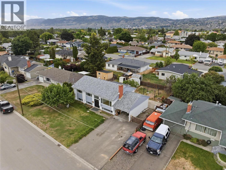649 Brentwood Avenue, Kamloops, BC, V2B 1P4 - 12