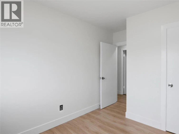 649 Brentwood Avenue, Kamloops, BC, V2B 1P4 - 45