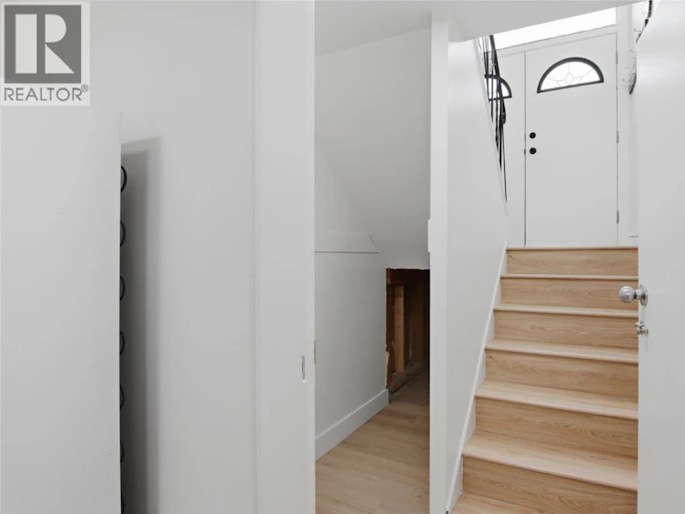 649 Brentwood Avenue, Kamloops, BC, V2B 1P4 - 35