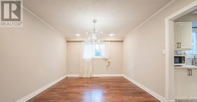 120 Abbeywood Trail, Toronto, ON, M3B 3B5 - 11