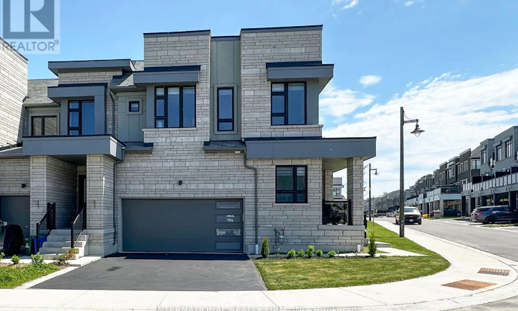 11 Caspian Square