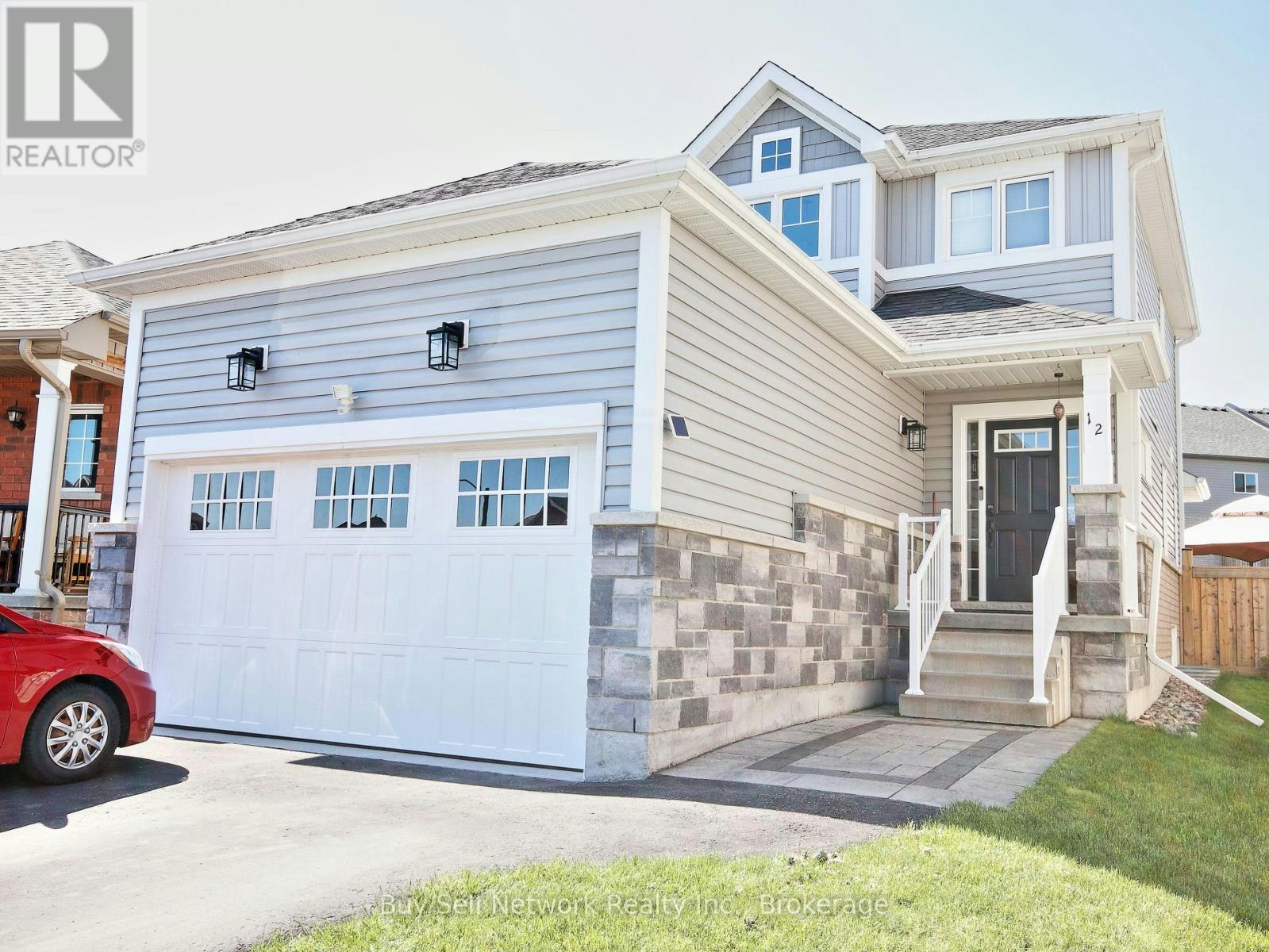 12 Summer Lane, Smith-Ennismore-Lakefield, ON, K9L 0G4