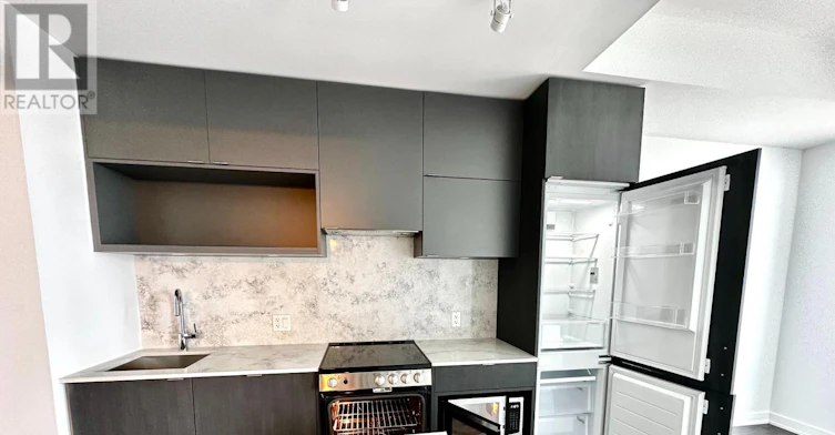2902-100 Queen Street E, Toronto, ON, M5C 0B5 - 5