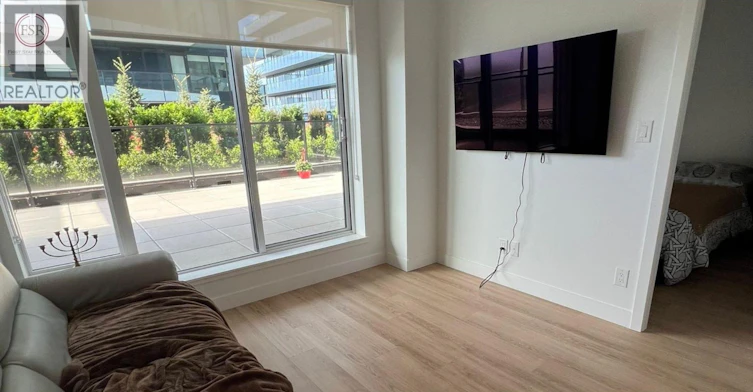 7977 Lansdowne Road, Richmond, BC, V6X 0X7 - 11